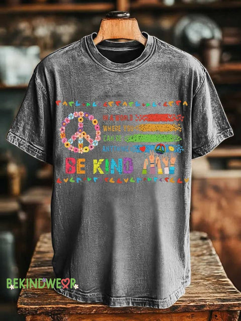 IN A WORLD WHERE YOU CAN BE ANYTHING BE KIND Peace Sign T-shirt Grey / S