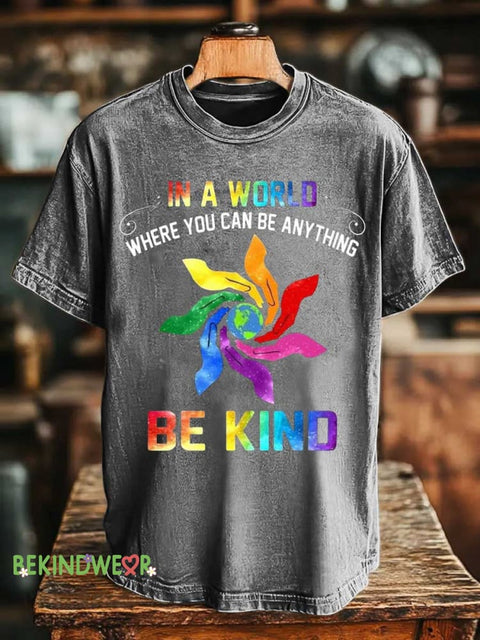 IN A WORLD WHERE YOU CAN BE ANYTHING BE KIND Rainbow T-shirt Grey / S